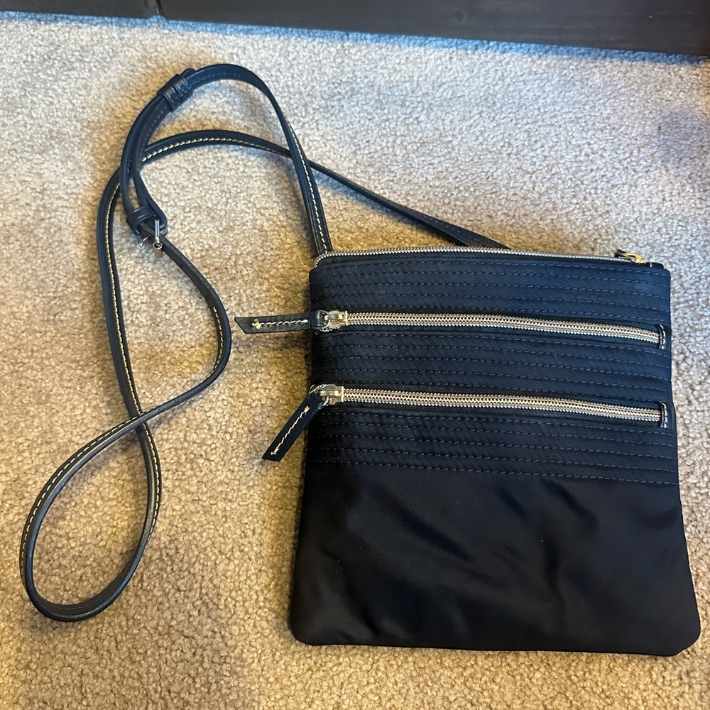 Dooney and Bourke purse